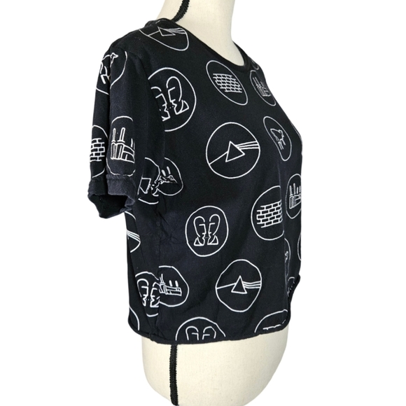 Pink Floyd Black Crop Top, Black/Tan, Medium - Picture 3 of 9
